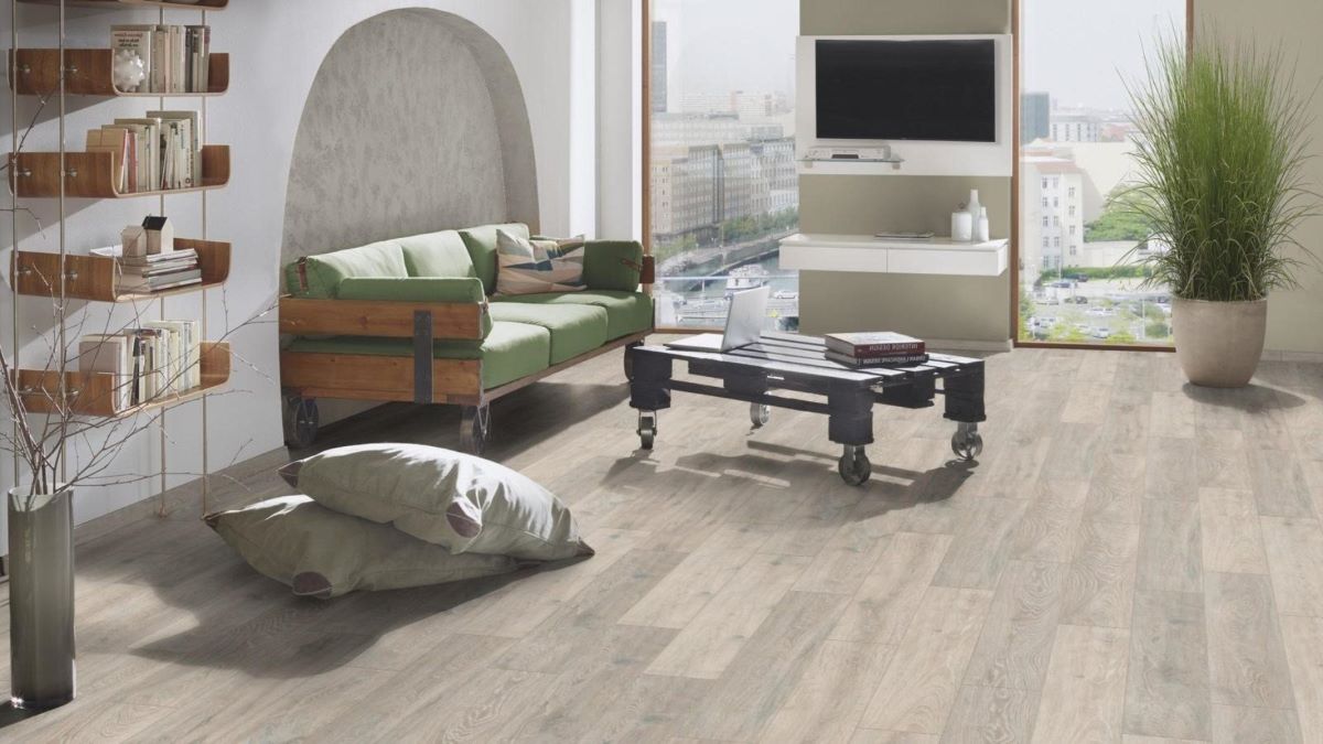 Ламинат "Kronospan" Super Natural Classic Дуб Колорадо 5543 (1285*192*8 мм) — купить в Вологде