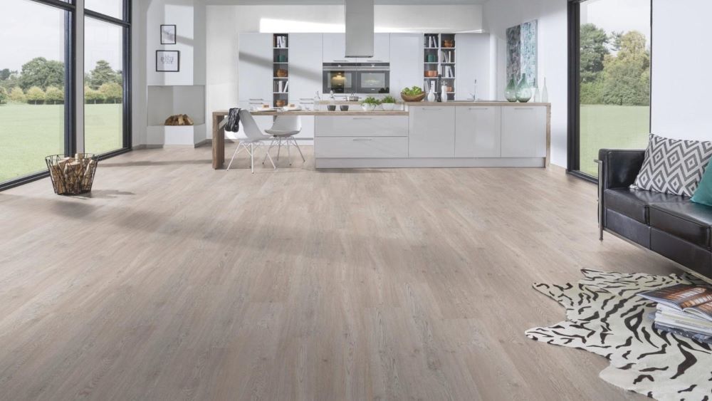 Ламинат Дуб Белый Масляный 33 класс "Krono original" Forte Classic 5552 oak (1285*192*8 мм) — купить в Вологде