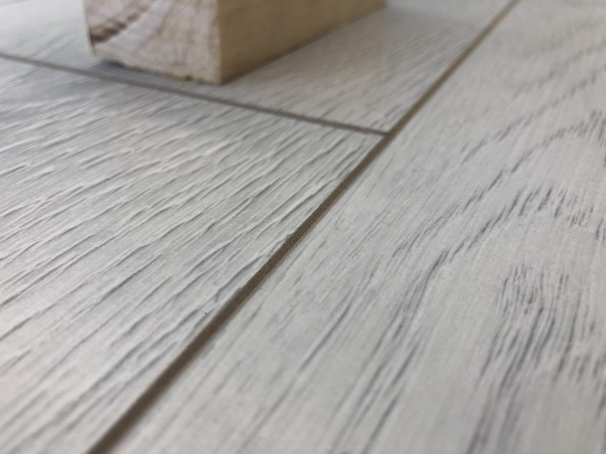 Ламинат "SunFloor" 8/32 4V Вяз Бейкер 36 (1380*193*8 мм) — купить в Вологде